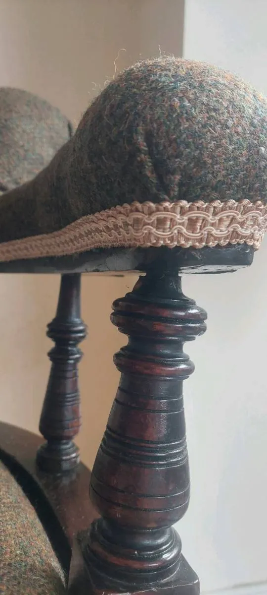 Victorian Tub Chair - Image 4