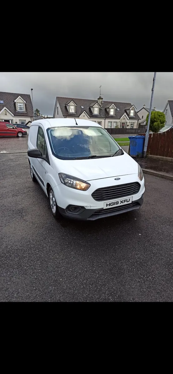 Ford Transit Courier Van - Image 1