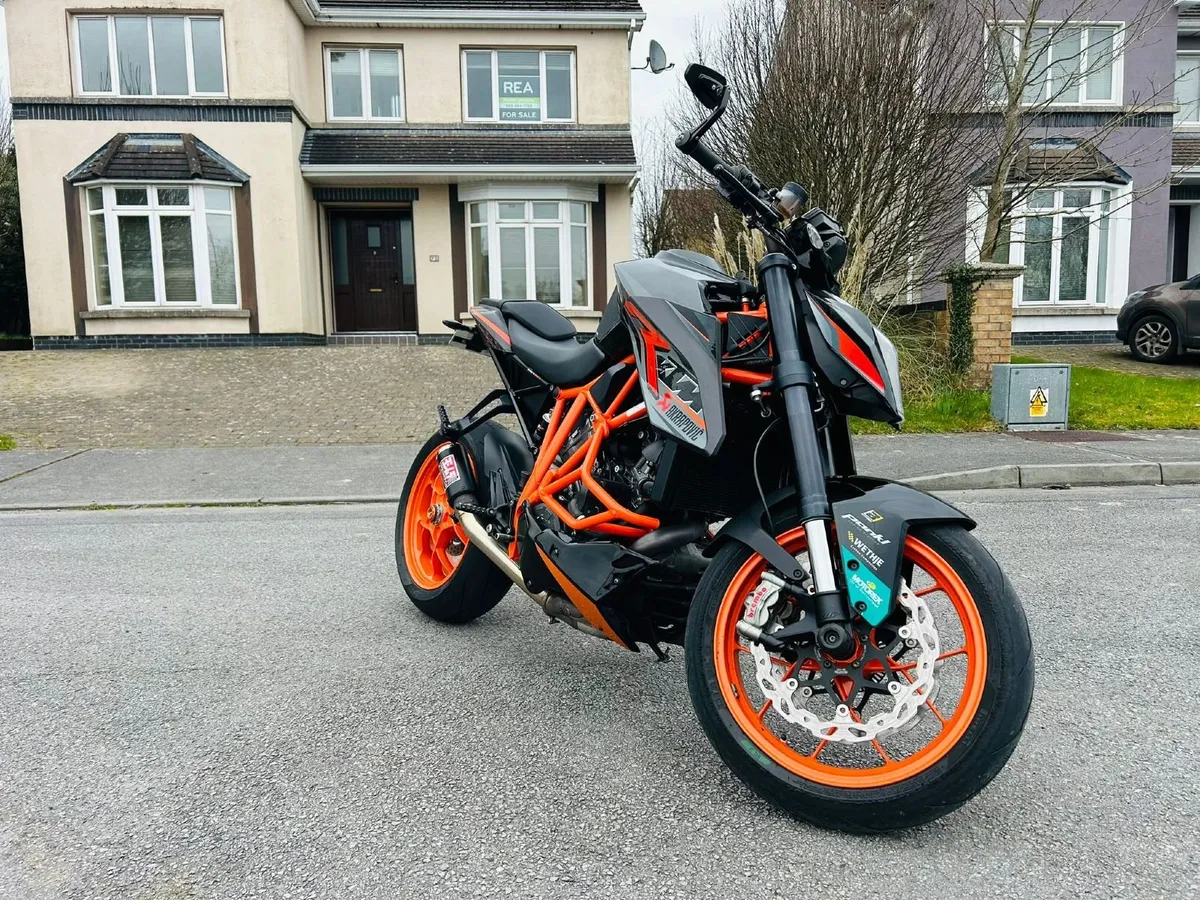 KTM Super Duke 1290 R - Image 1