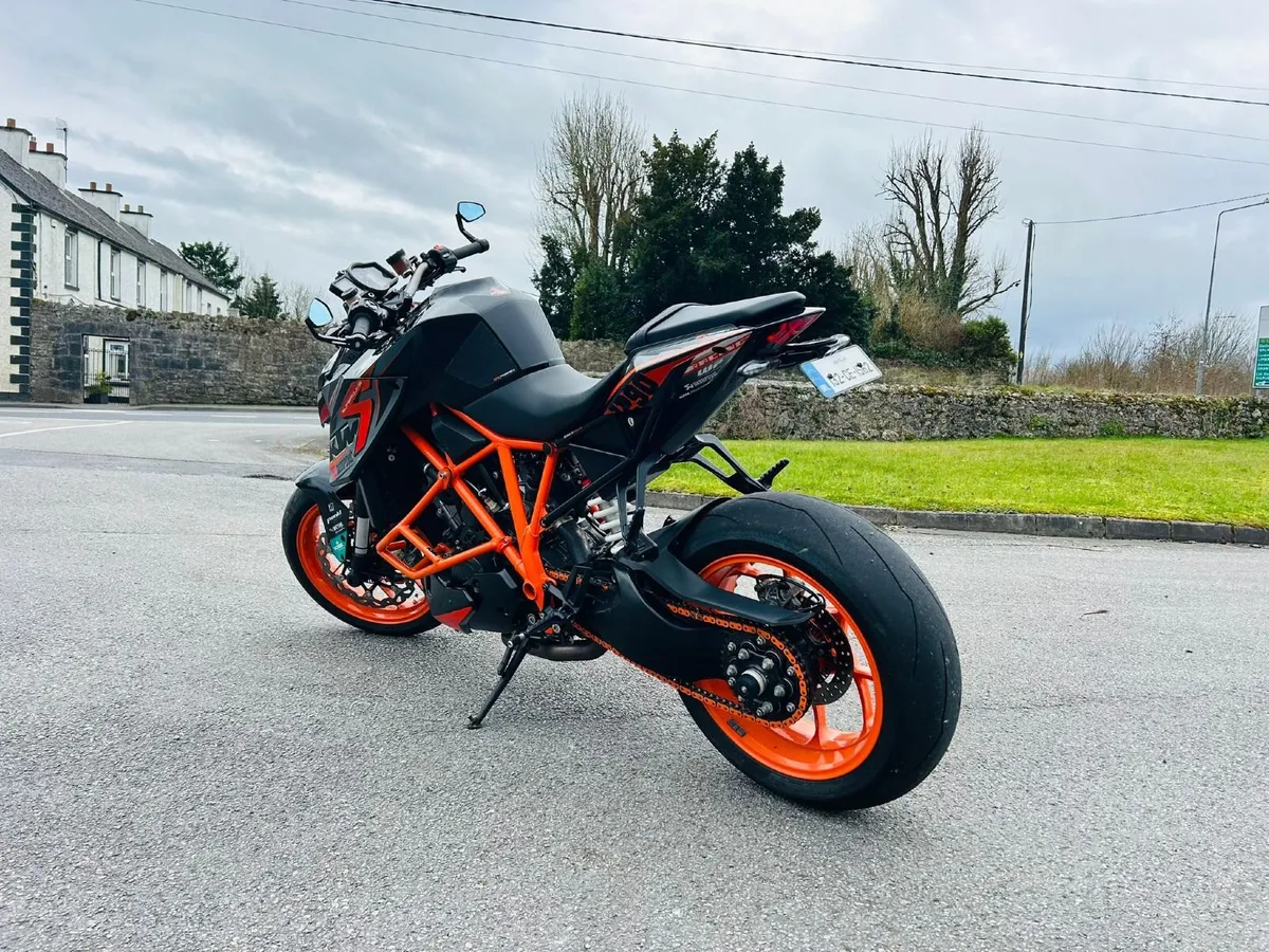 KTM Super Duke 1290 R - Image 4