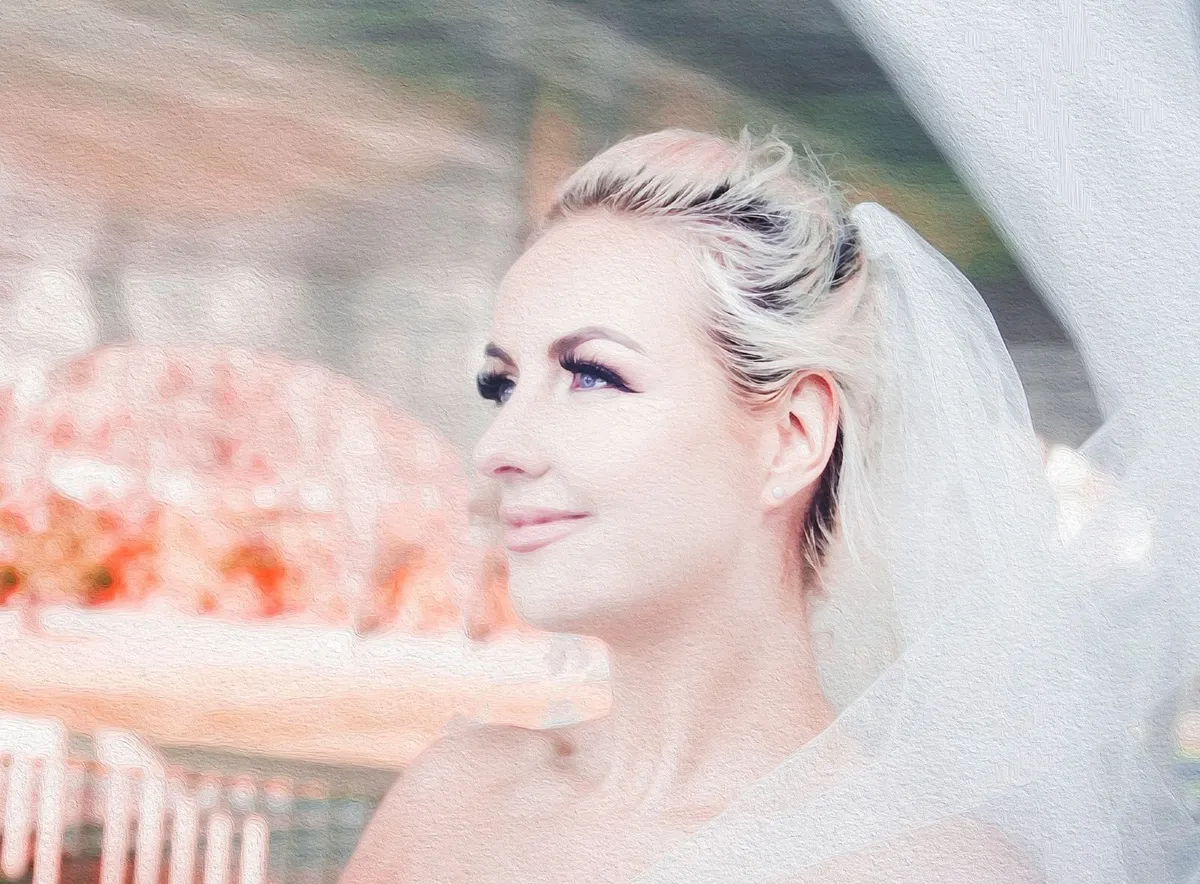 Wedding Photographer - Image 4