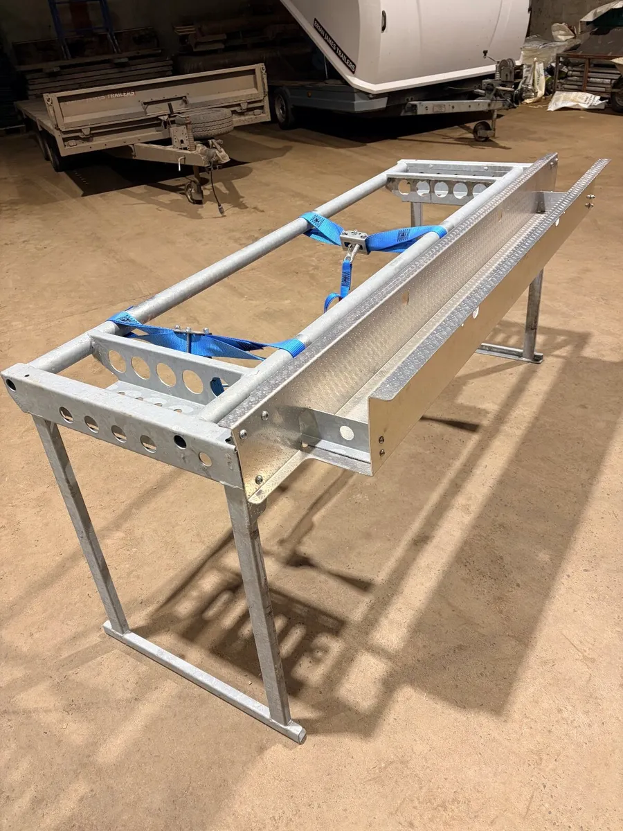 Tyre Rack for Brian James Race Shuttle 3 RS3 - Image 3