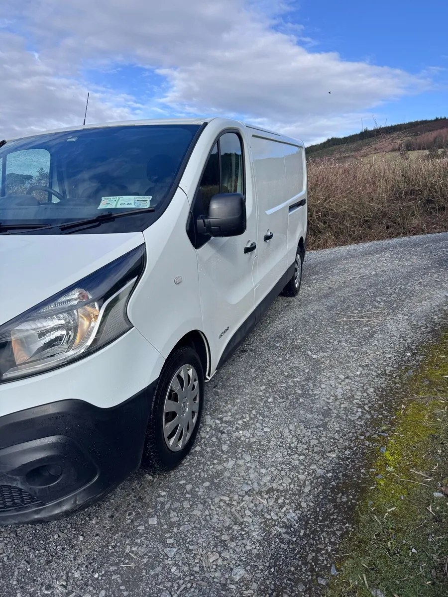 2017 Renault Traffic LL29 Business - Image 3