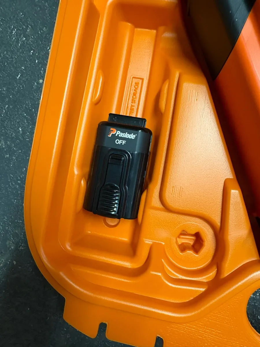 Paslode new model IM350 new - Image 3