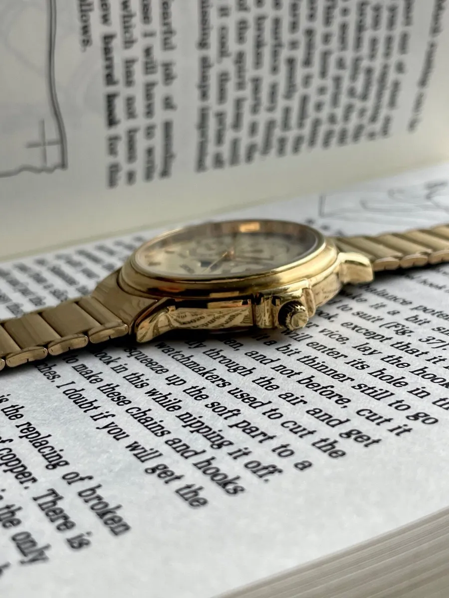 Sekonda Moonphase Gold Watch - Image 3