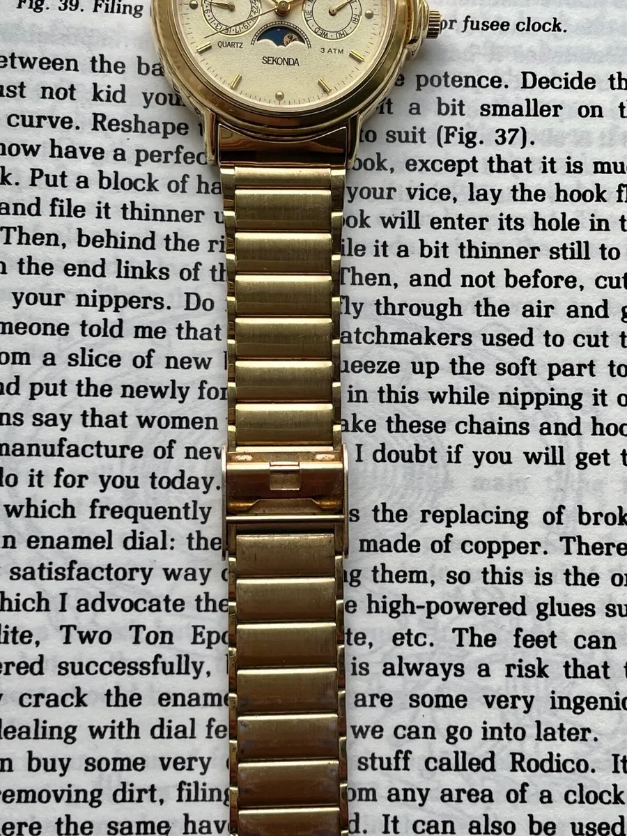 Sekonda Moonphase Gold Watch - Image 4