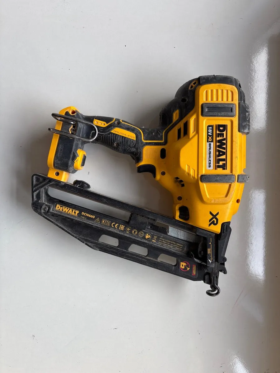 Dewalt dcn660 working 100% - Image 1
