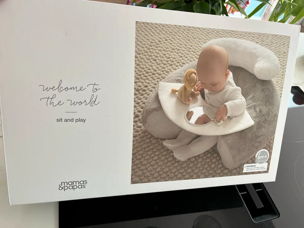 Mamas and Papas Sit and play - Image 1