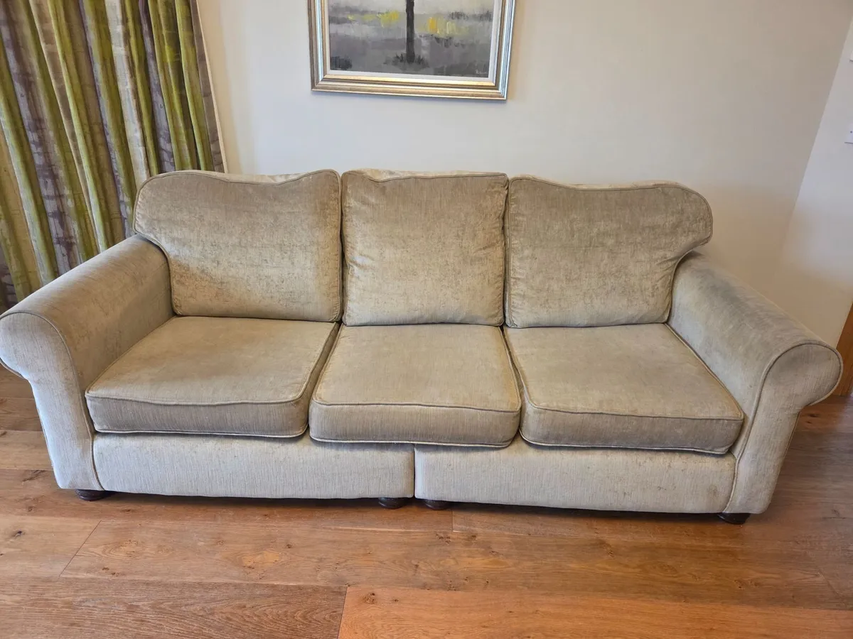 3 seater and 4 seater couch/reduced!!! - Image 3