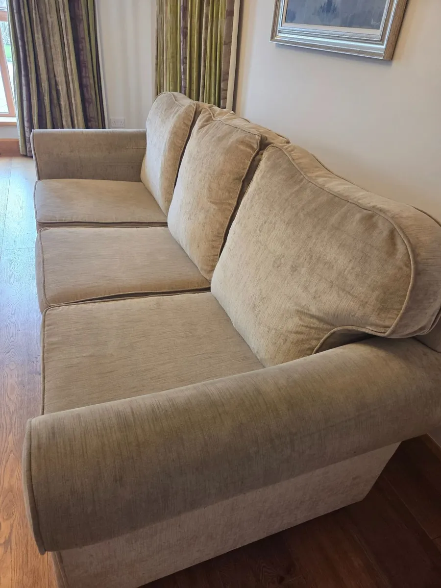 3 seater and 4 seater couch/reduced!!! - Image 4