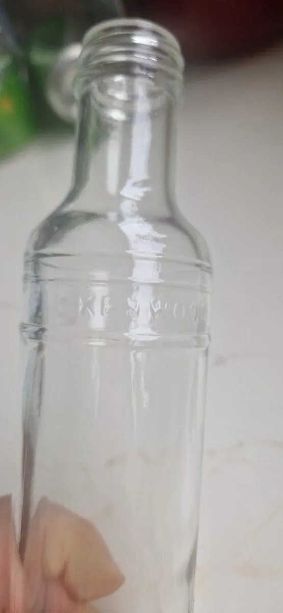 2 Kenwood Cascade (Soda Stream) 1980s bottles and lids - Image 2
