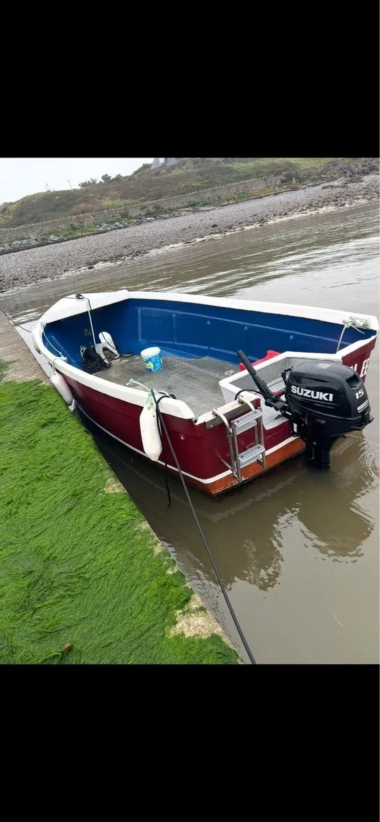 2 Punts and engine for sale - Image 2