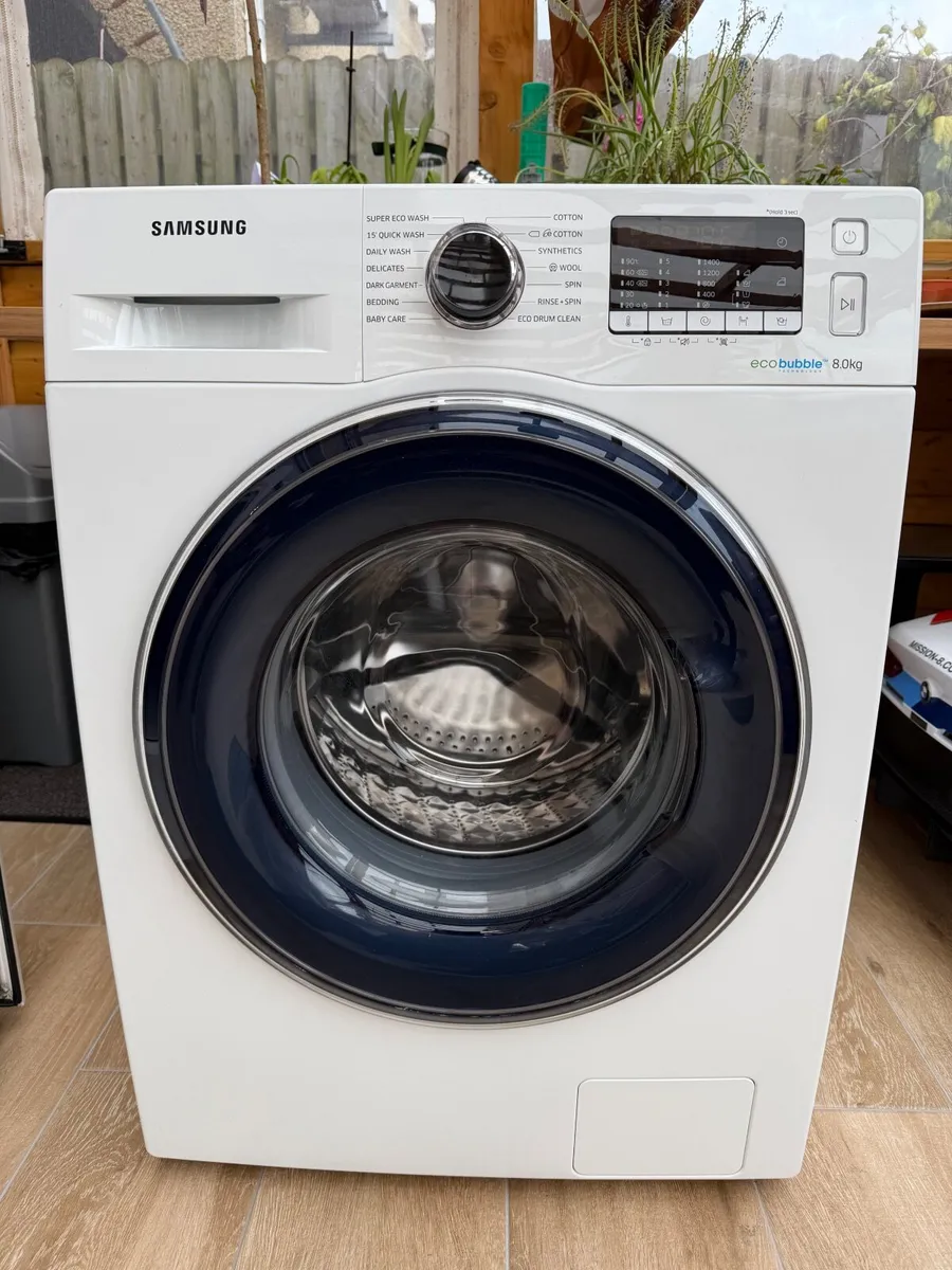 Samsung EcoBubble 8kg  Washing machine - Image 2
