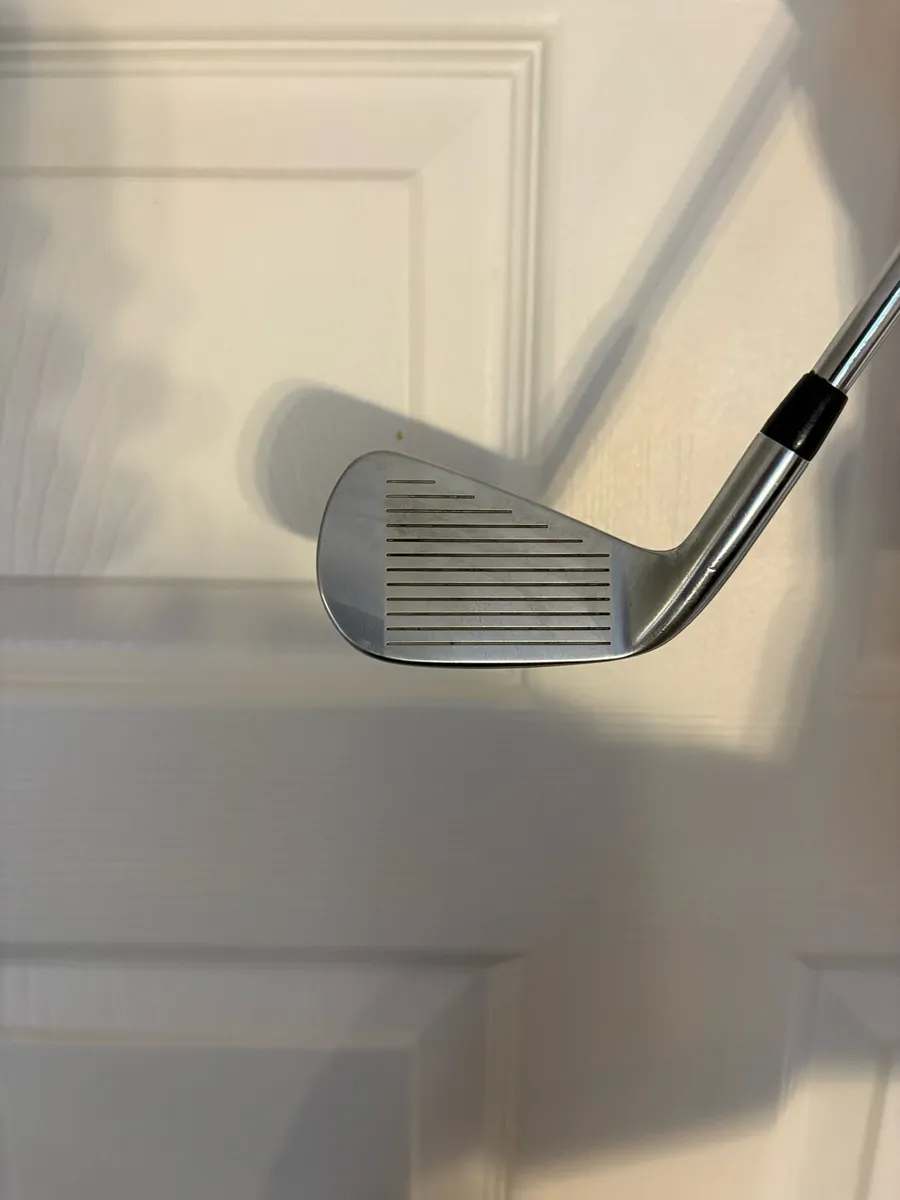 Titleist T100 Irons - Image 3