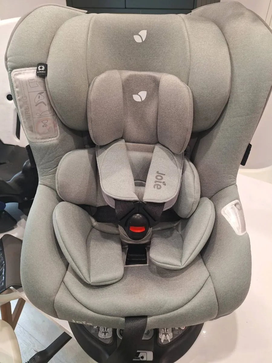 Joie I-Spin Car Seat - Image 1