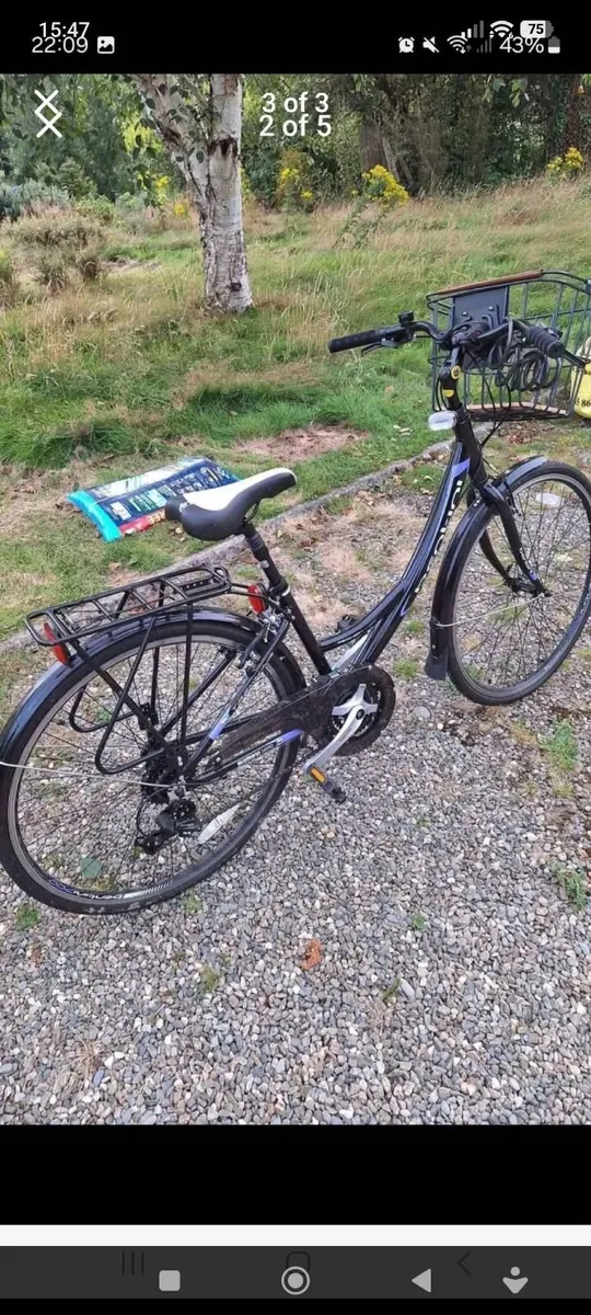 Ladies bicycle - Image 2