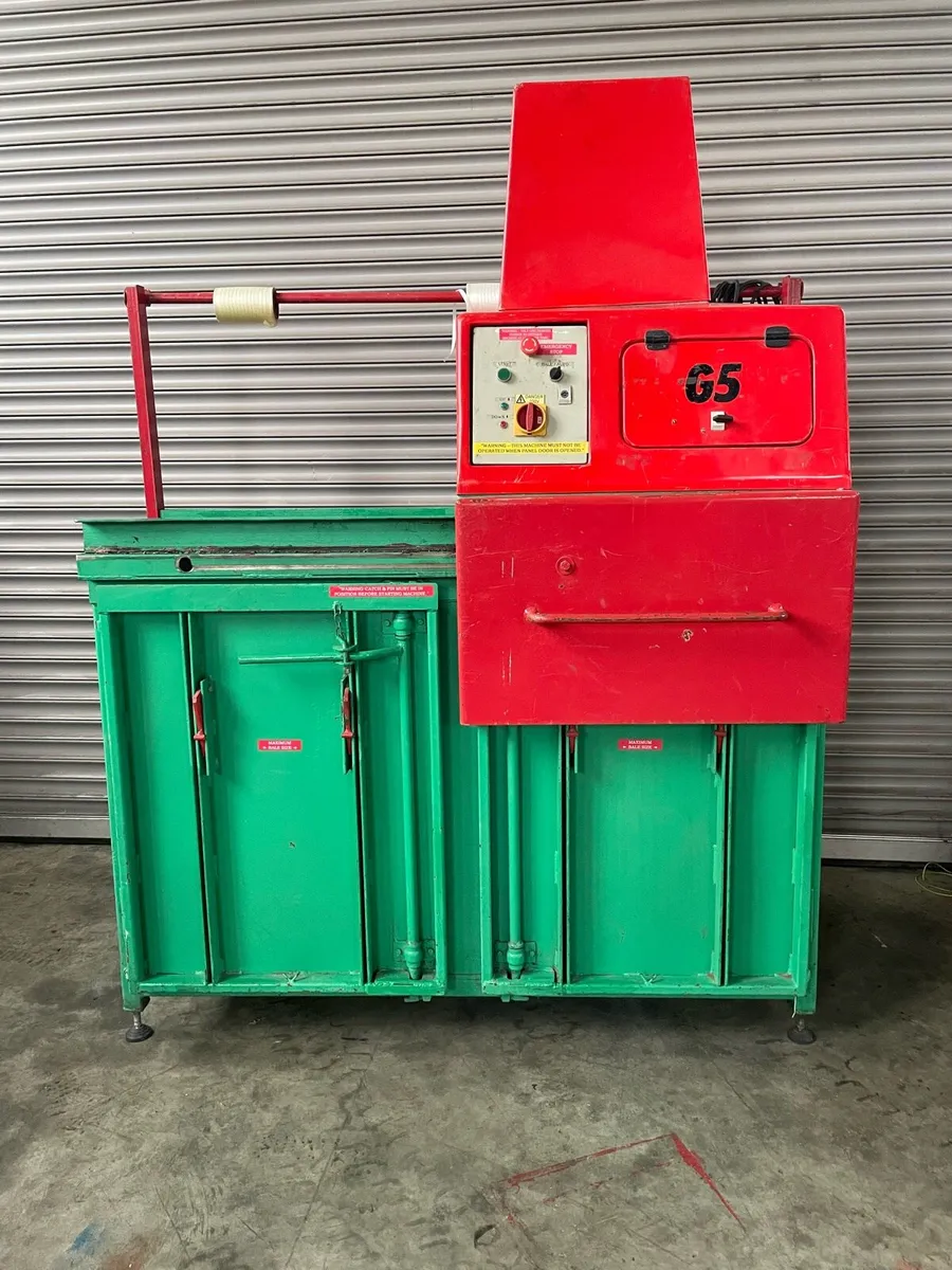 Cardboard/Plastic Baler