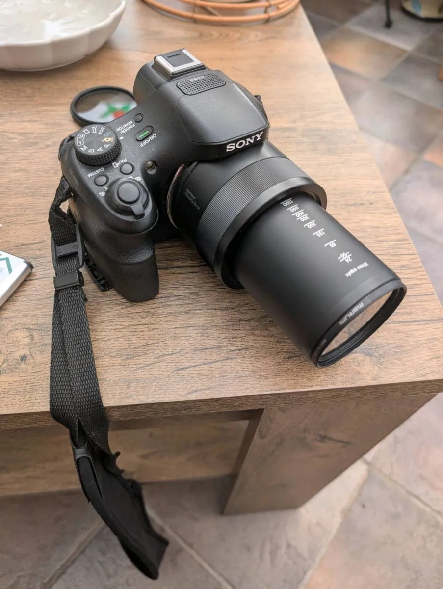 Sony DSC hx400v - Image 1