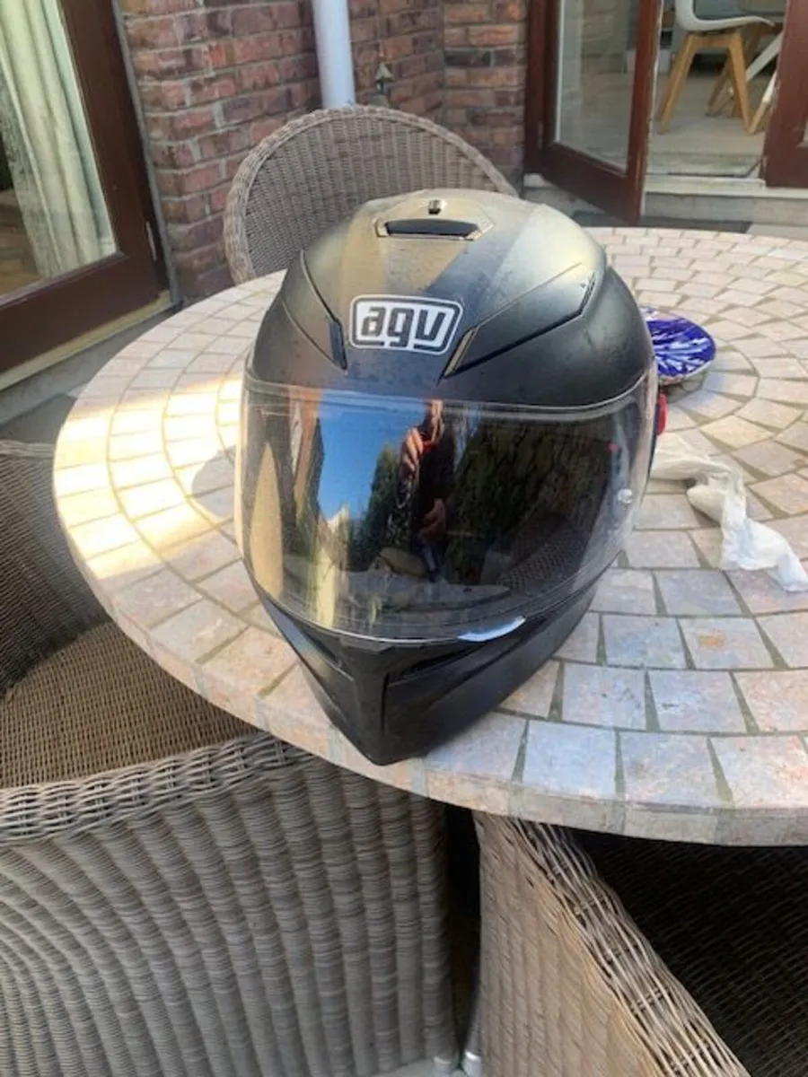 Motorbike Helmet - Image 2
