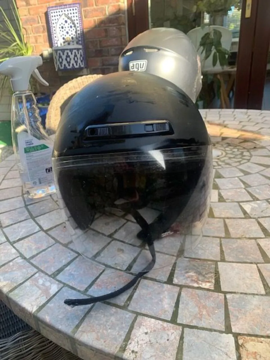 Motorbike Helmet - Image 4