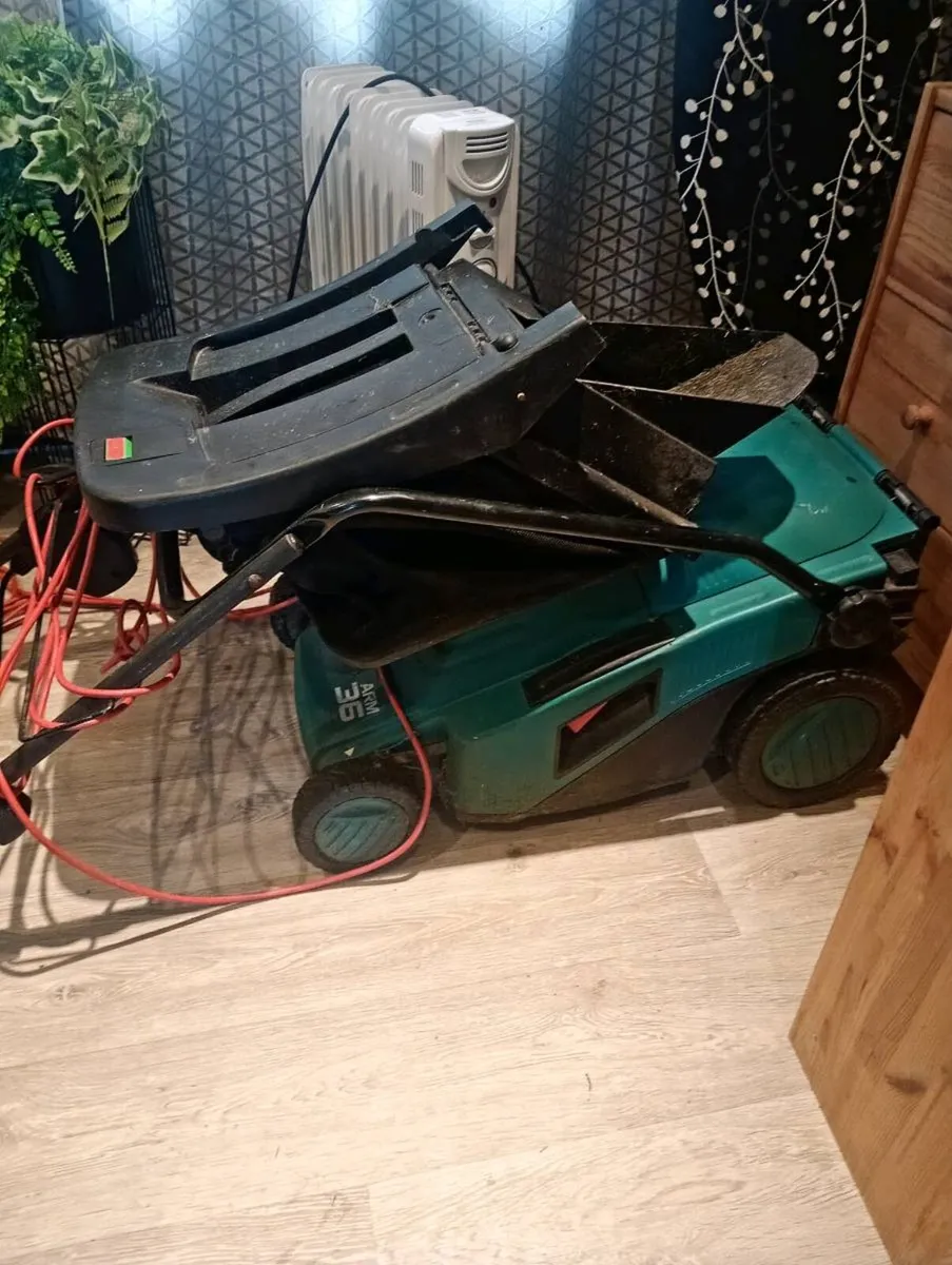 Lawnmower - Image 1