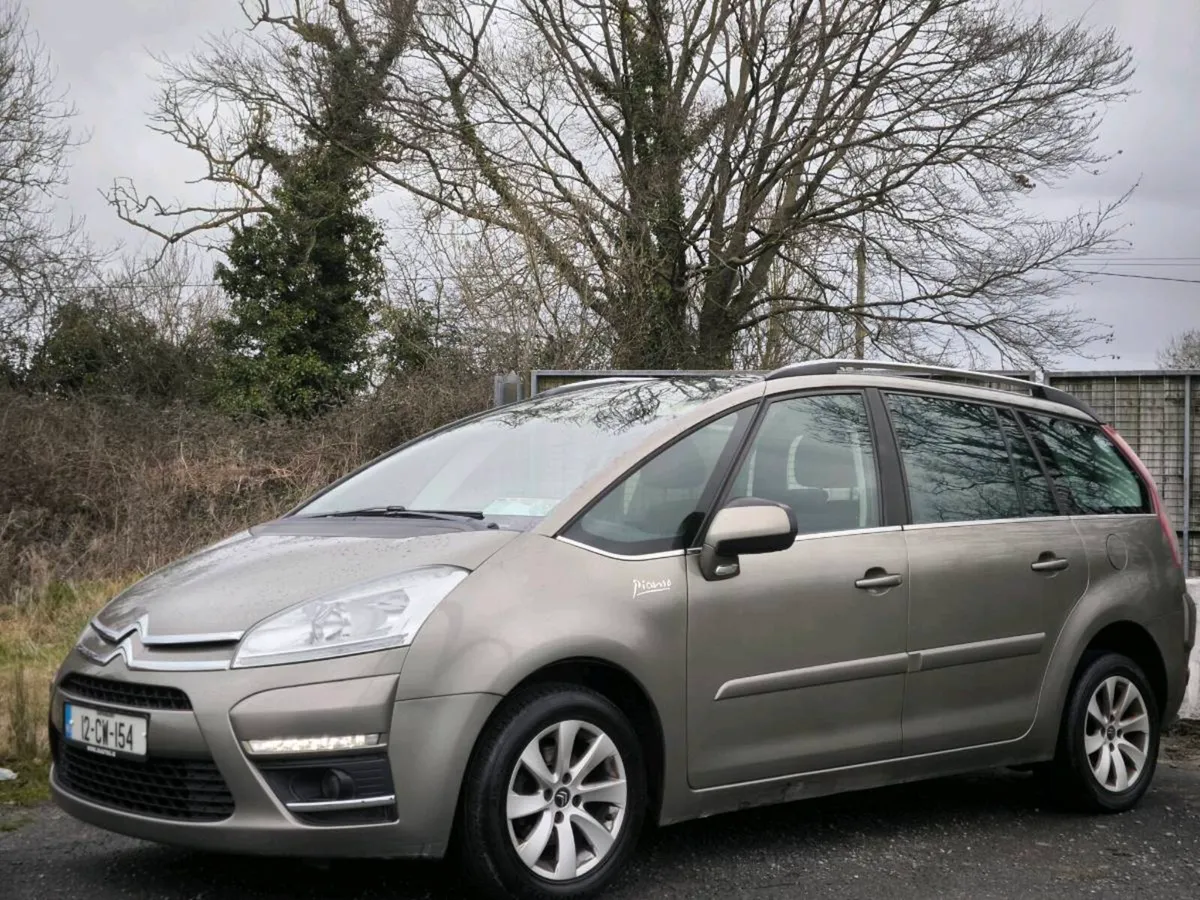 Citroen c4 Picasso 7 seater - Image 1