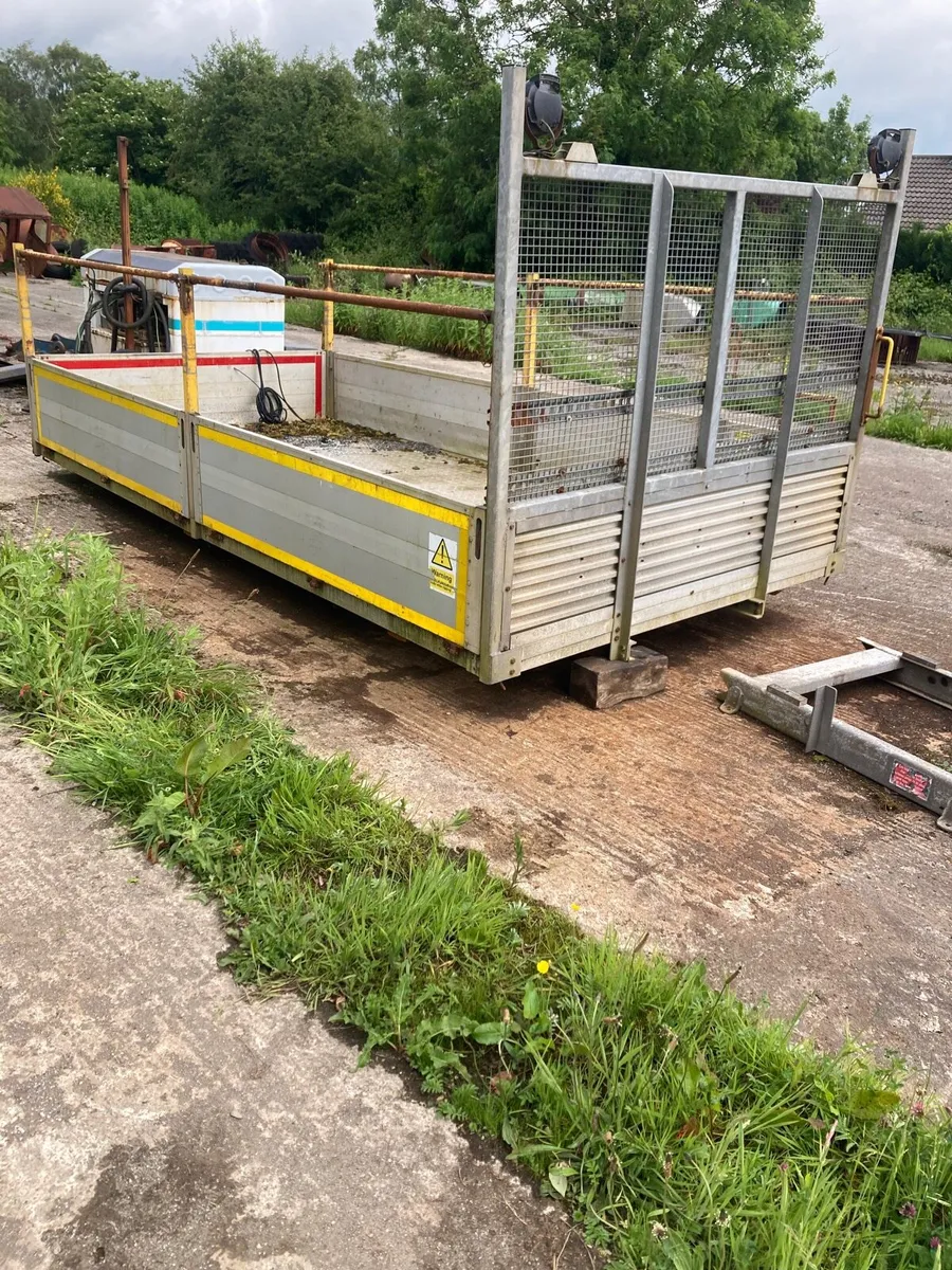 Truck bodies - Image 1