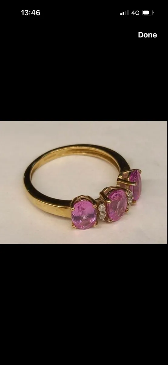 9ct gold Amethyst & diamond ring - Image 1