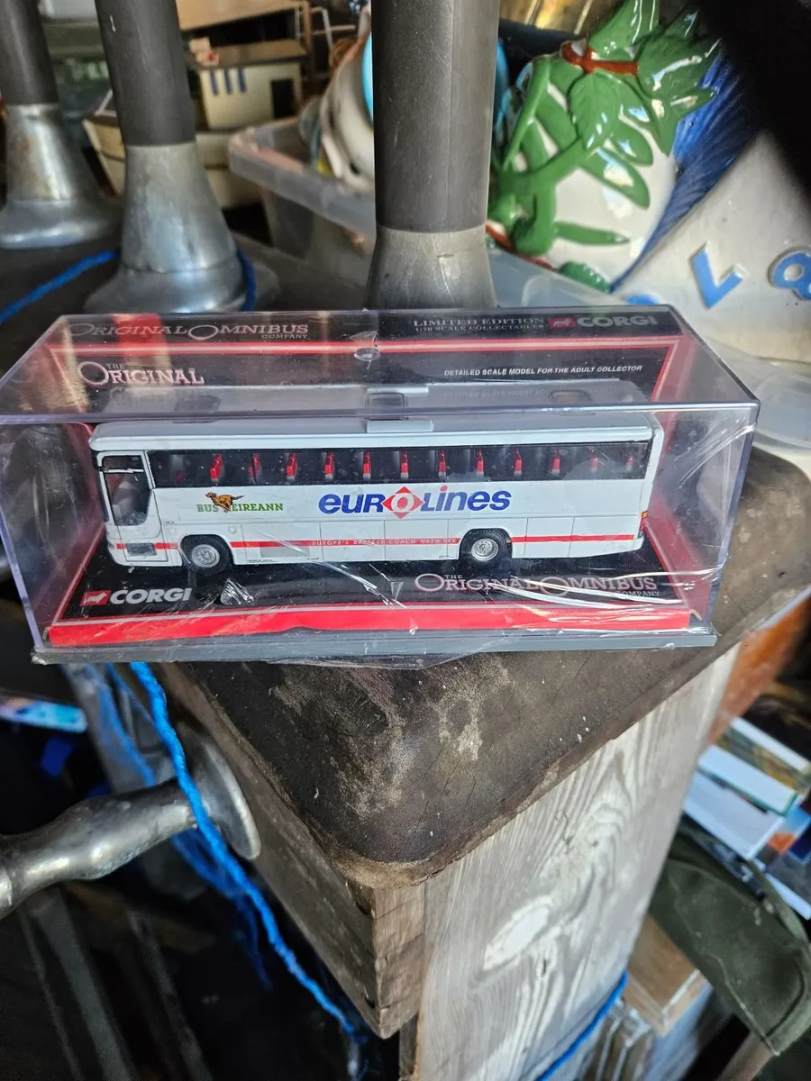 Corgi Bus Eireann Eurolines - Image 1