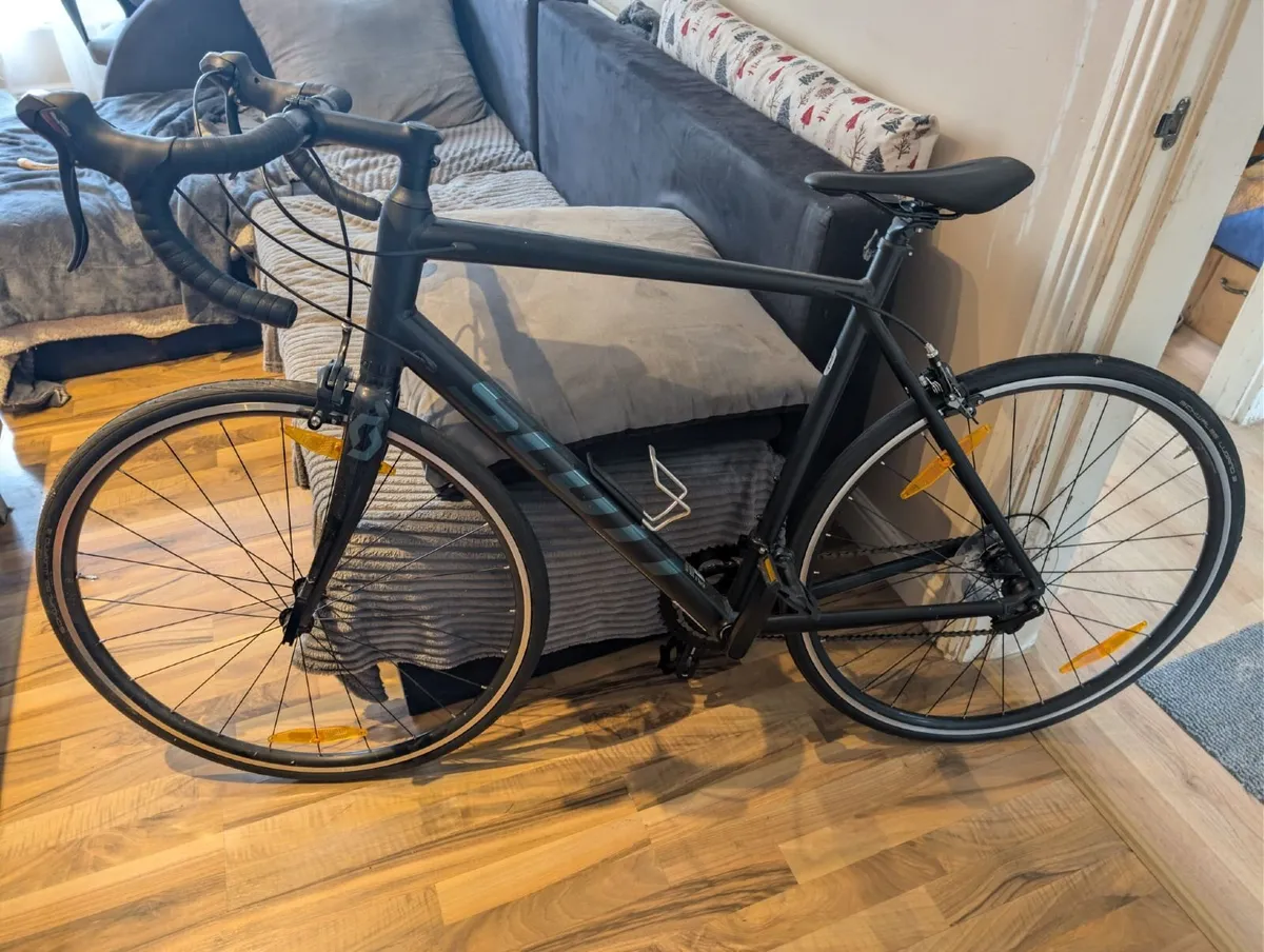 2021 XL Scott Speedster 50 Road bike - Image 1