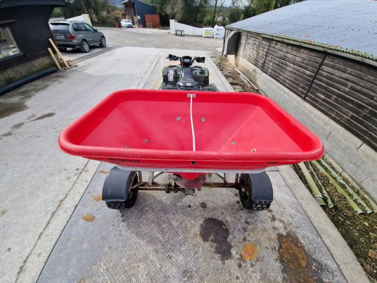 Walco Quad Fertiliser Spreader - Image 2