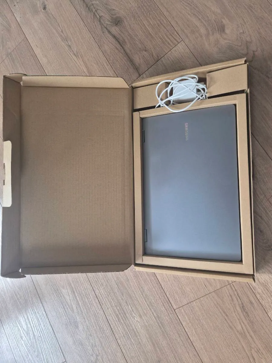 Galaxy Book 4 360 - Image 3