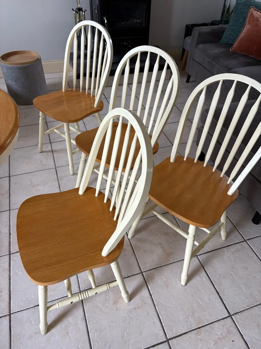 Kitchen chairs ivory - Image 1