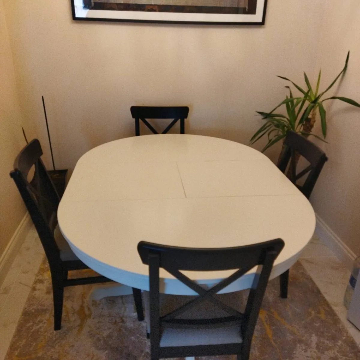 Table and 6 chairs - Image 2