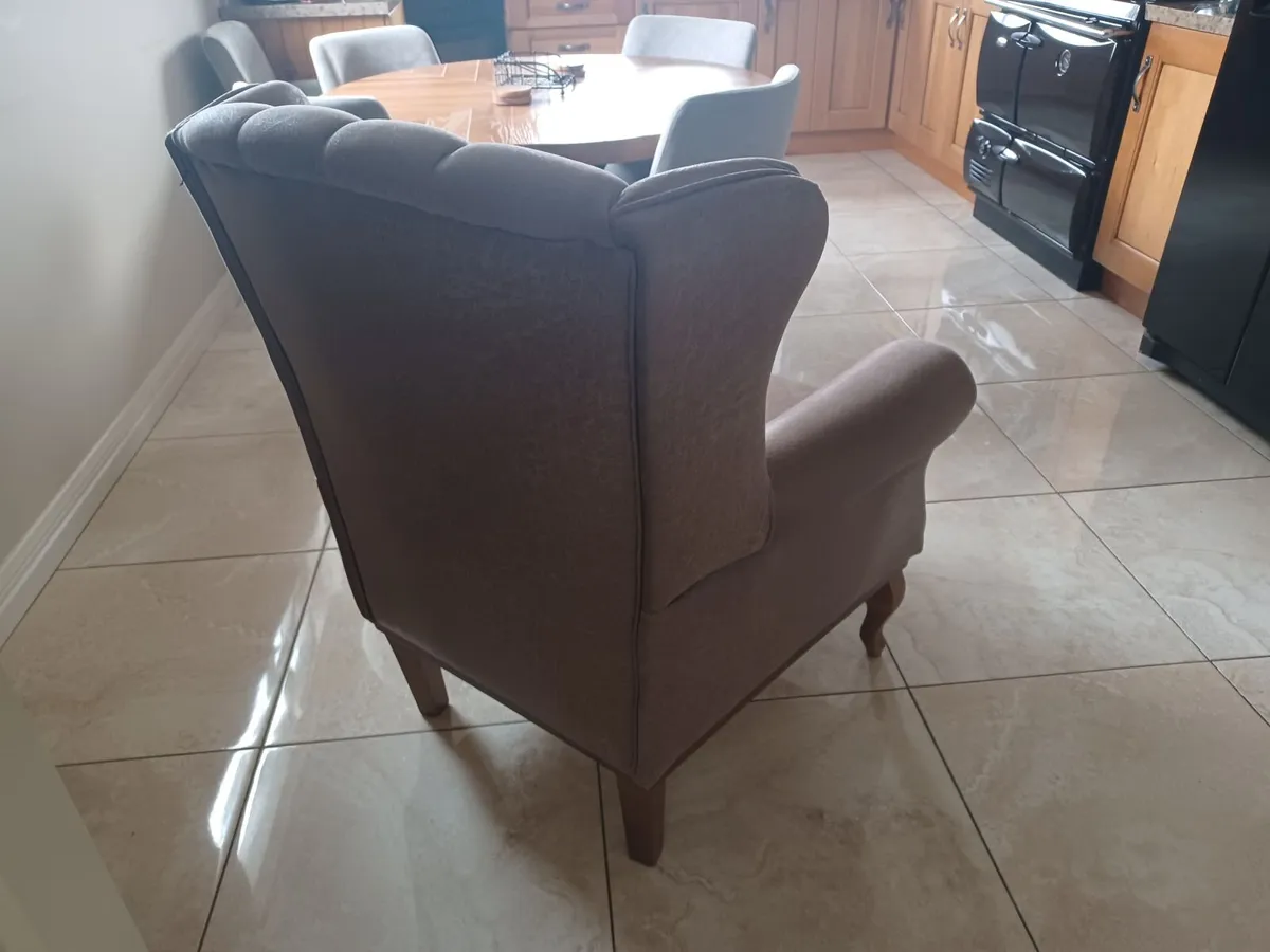 Kitchen chairs - Image 1