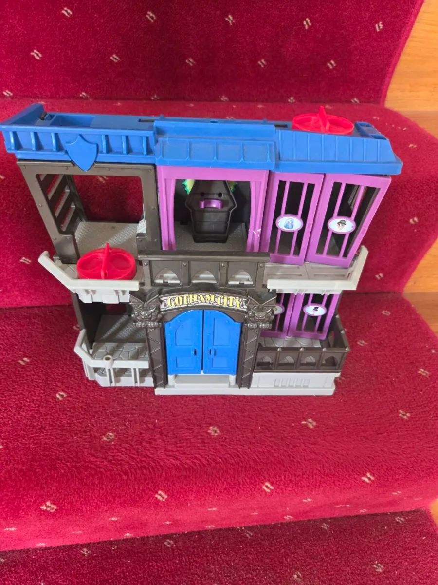 Batman Gothom City set and miniature figues