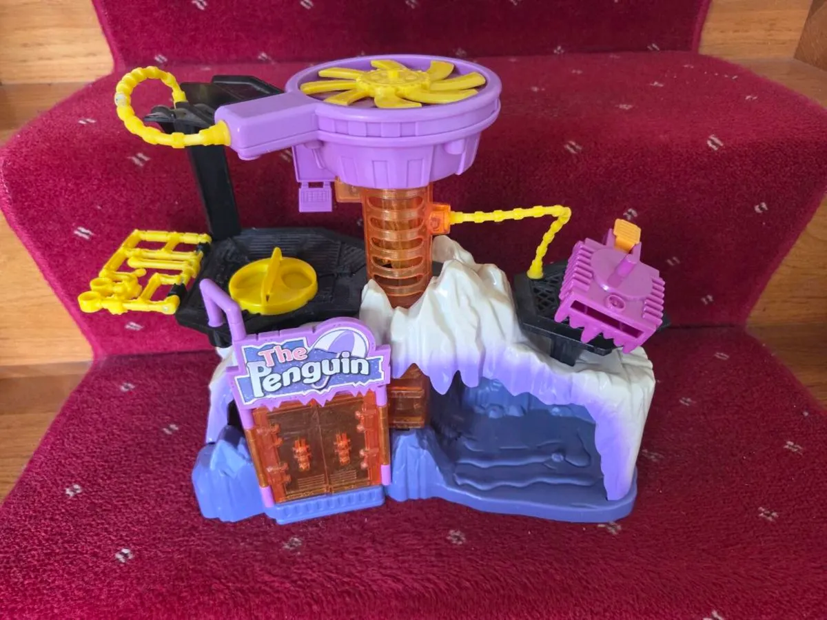 Batman playset and miniature figures