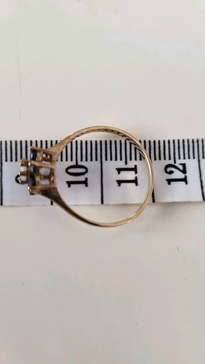 9ct gold, Opel & Sapphire ring - Image 3