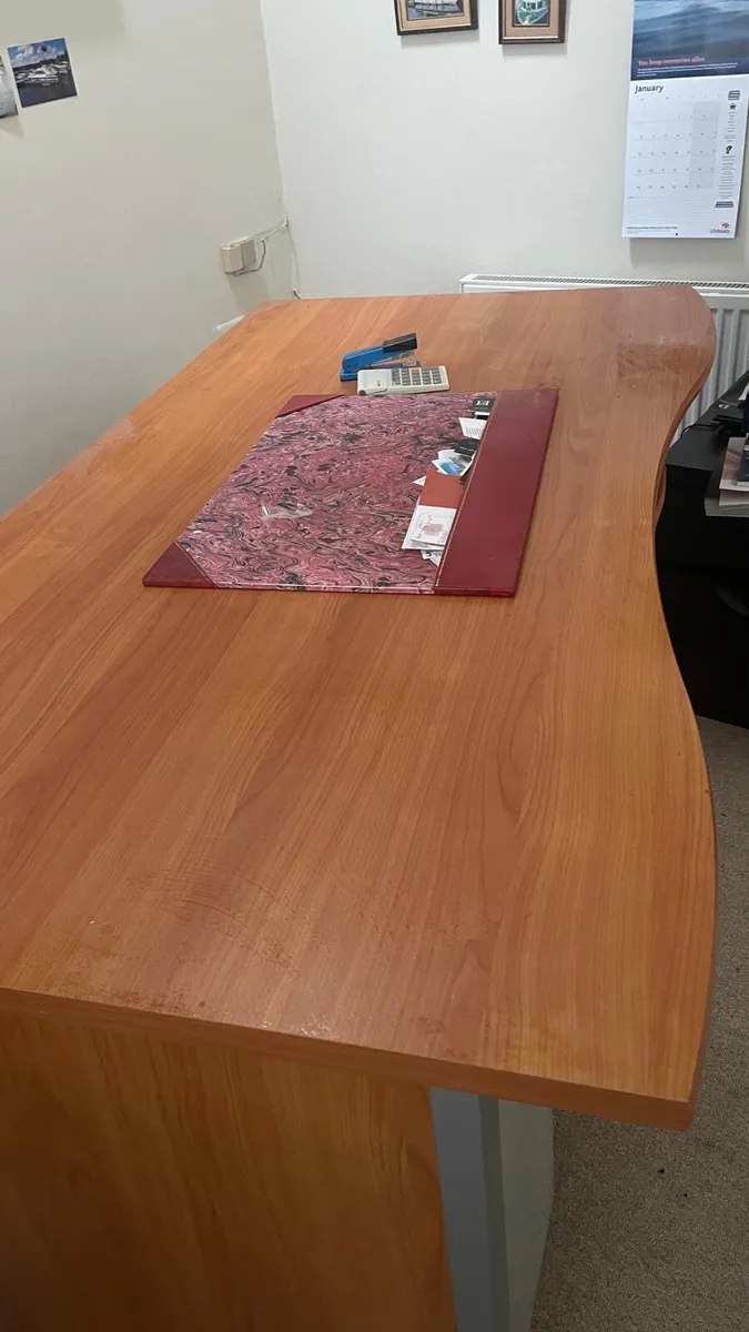 Office desk - Image 3