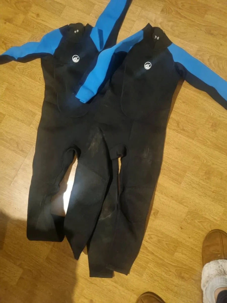 Wet suit - Image 1