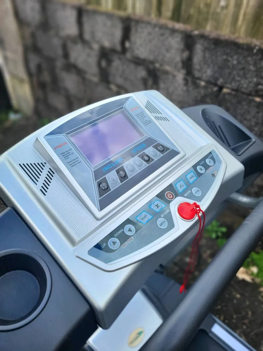 PowerTech treadmill. - Image 2