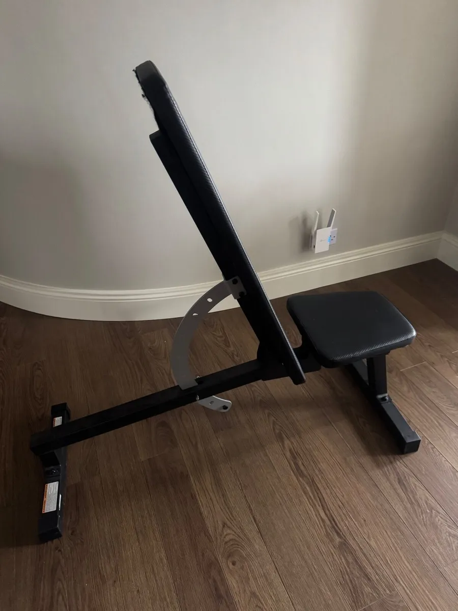 Adjustable work out bench - Image 3