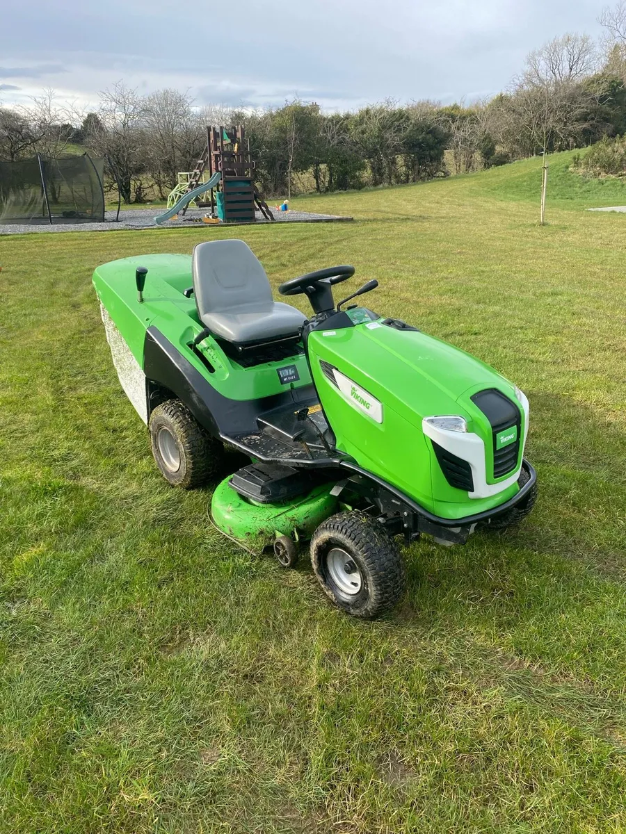 Viking Lawnmower Tractor - Image 2
