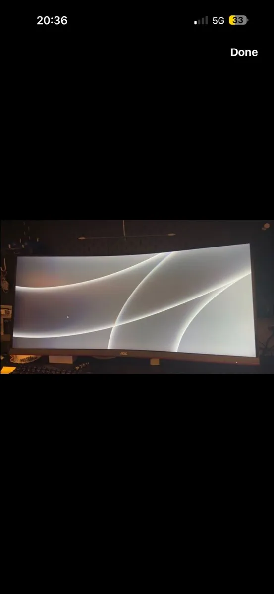 34 inch curved 4k 144hz AOC monitor - Image 4