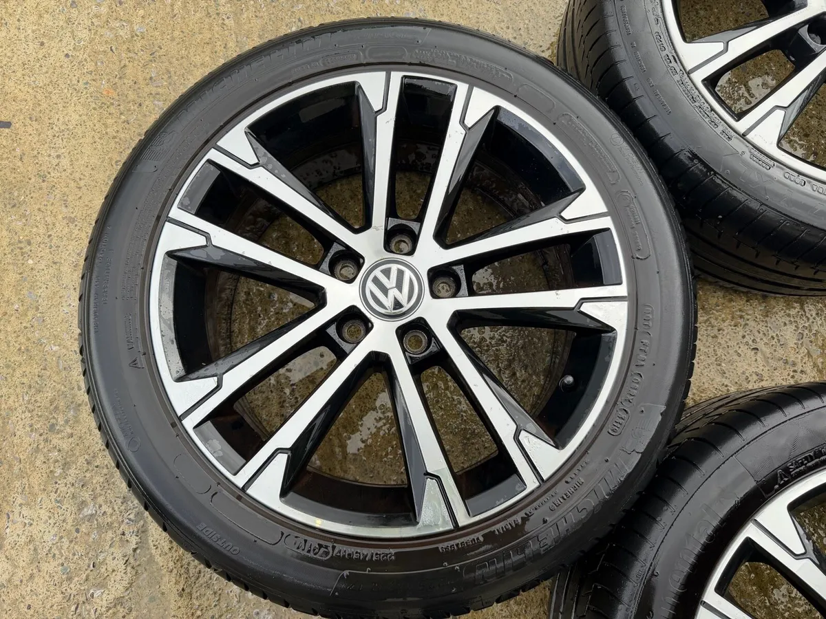 VW 17” Alloy Wheels with Tyres – Set of 4 - Image 4