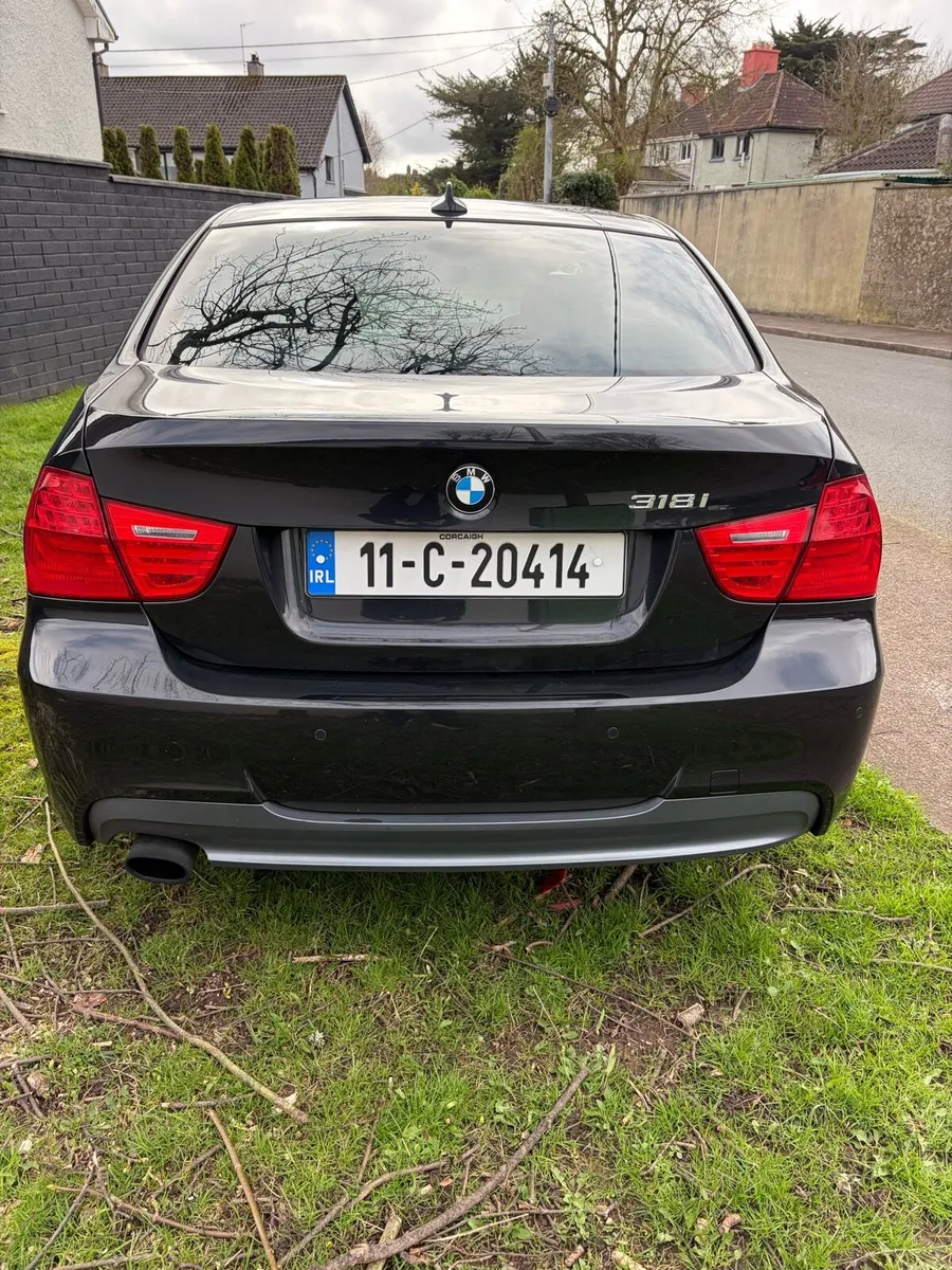 BMW 318i - Image 3