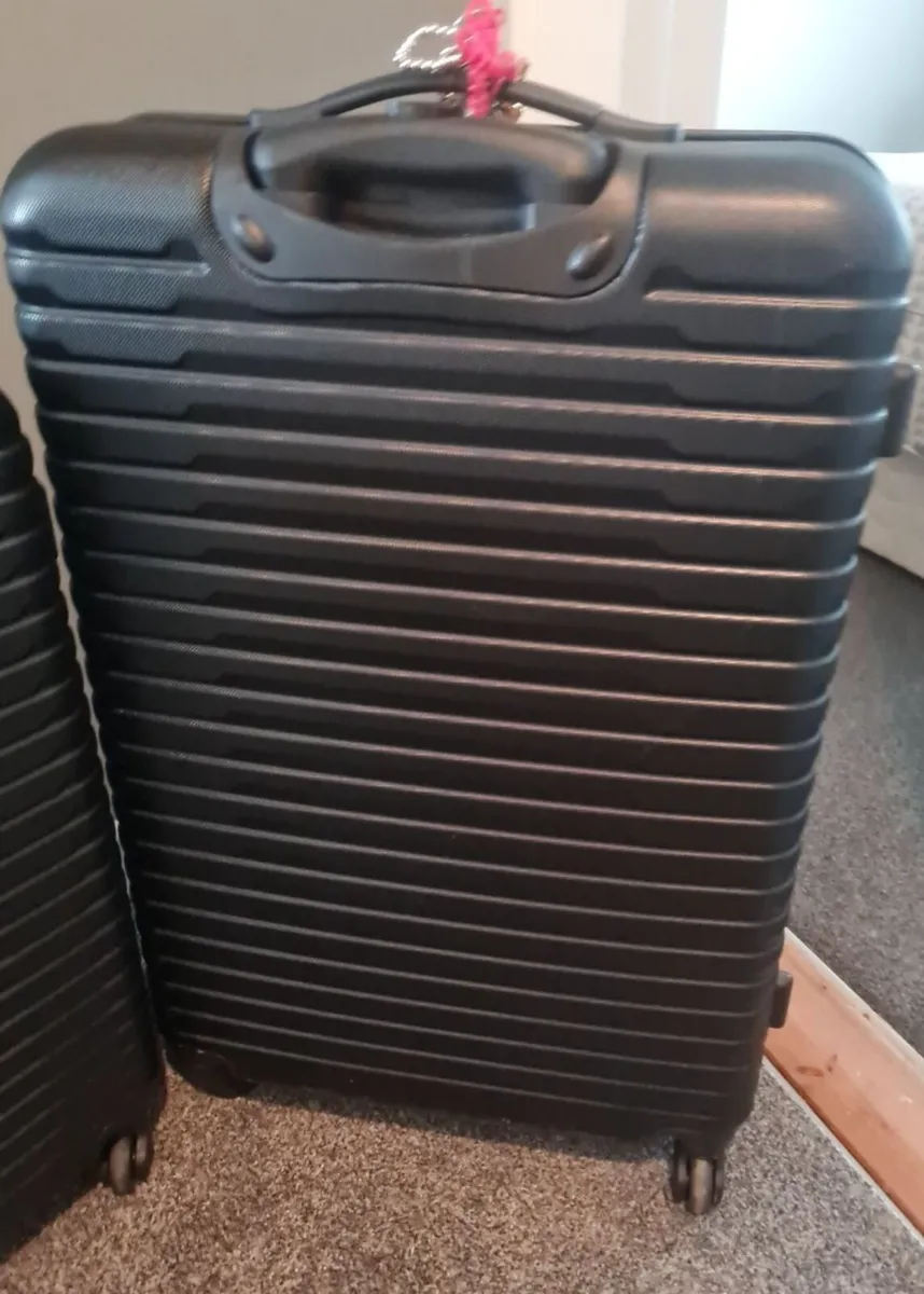Travel suitecases - Image 4