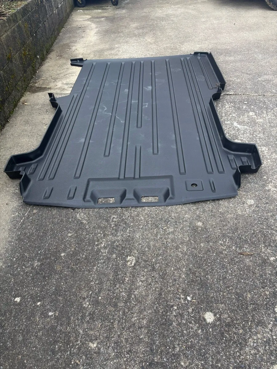 Ford transit custom floor liner - Image 4