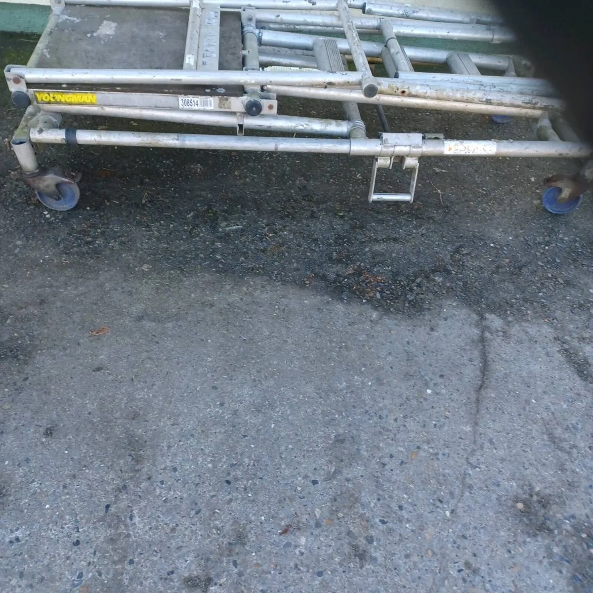 Aluminium platform. - Image 3