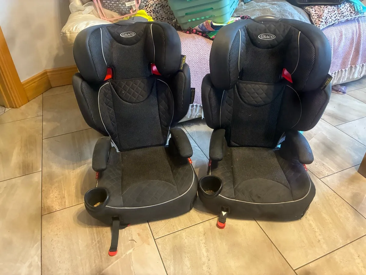 Child car seat - Image 1